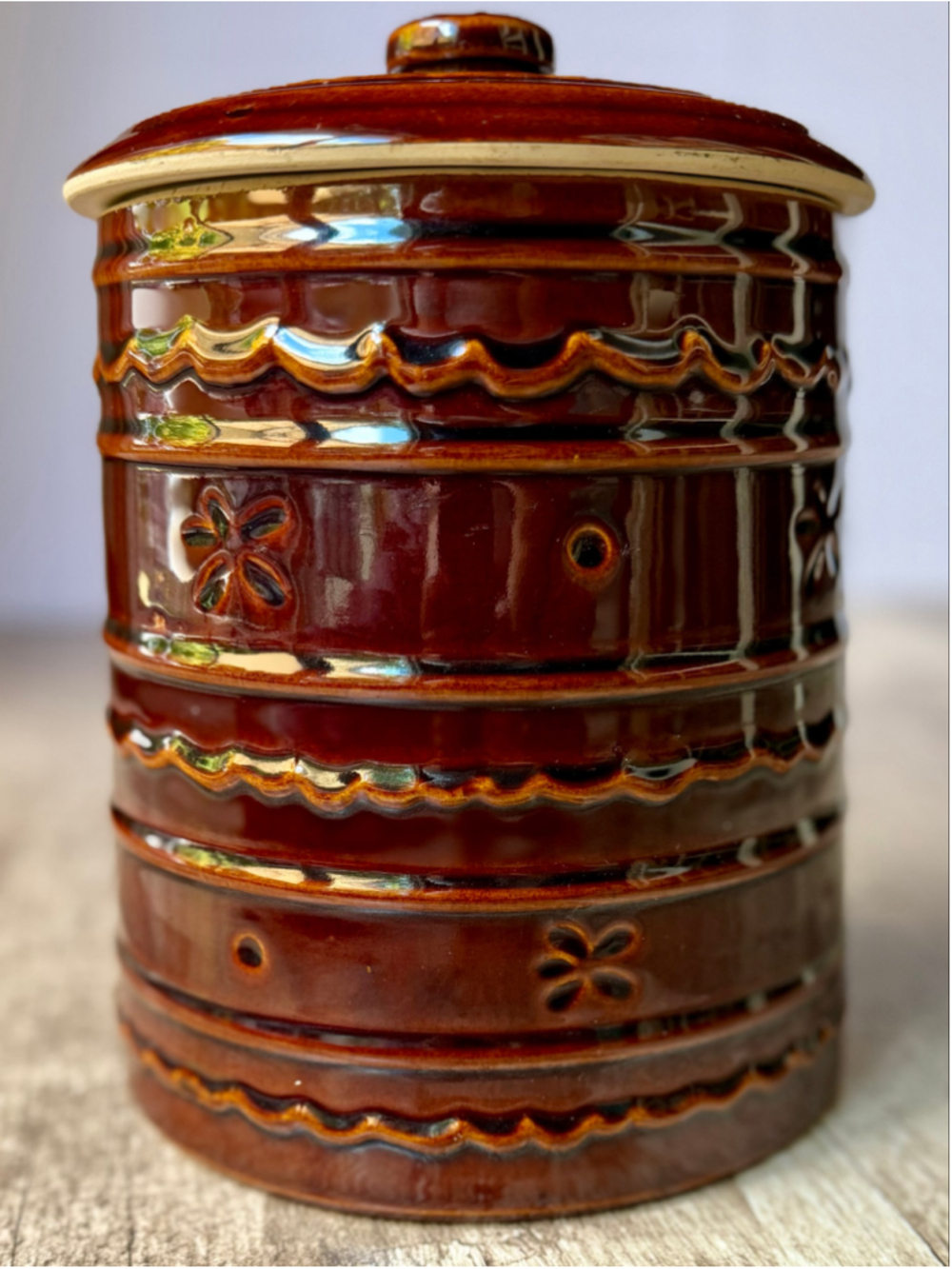Vintage 1950s Mar-Crest Daisy Dot Brown Stoneware Lidded Cookie Jar Crock MCM - Picture 2 of 4
